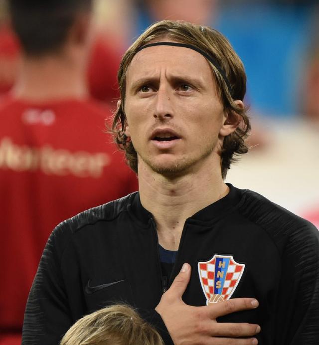 利雅得胜利vs费哈：C罗领衔，马内、菲利克斯、科曼首发