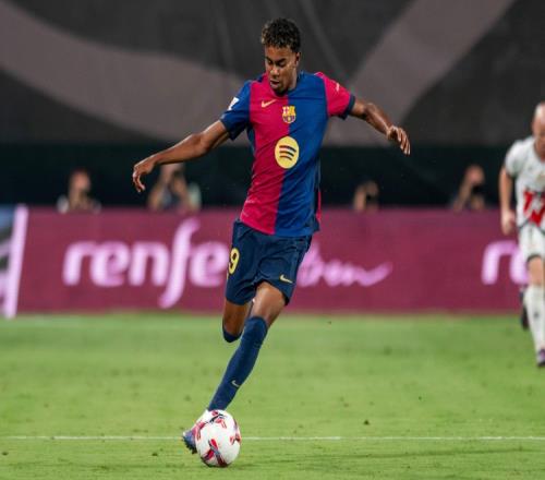 米堡官方：允许主帅爱德华兹与狼队谈判，已与后者达成协议条款